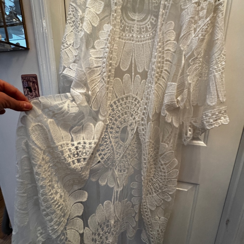Elegant Lace Cover-Up Caftan KIMONO from Designer Studio One Size BEAUTIFUL ! - Picture 12 of 12